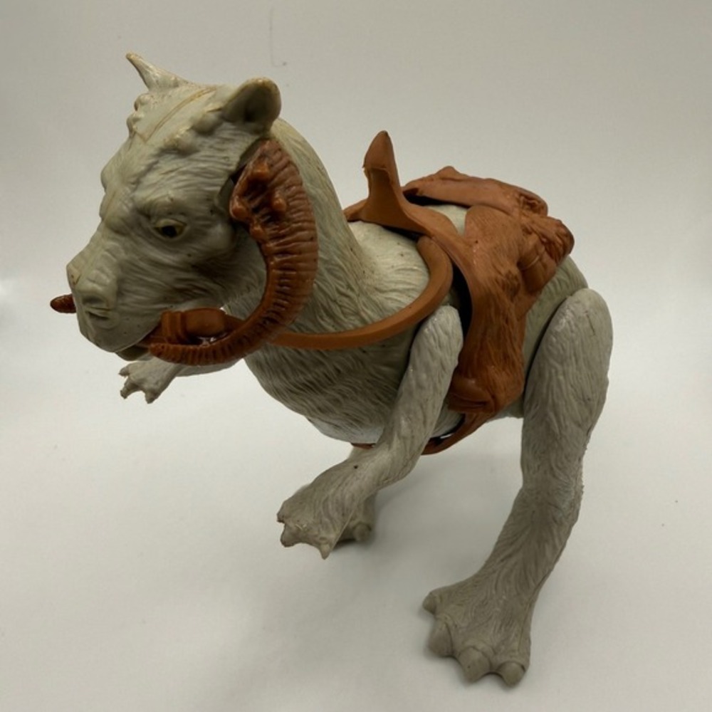 Vintage 1997 Star Wars Kenner HOTH Tauntaun Figure Original